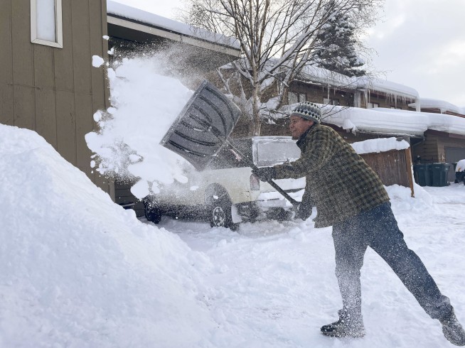 'Pandemic of snow' in Anchorage sets a record for the earliest arrival of 100 inches of snow