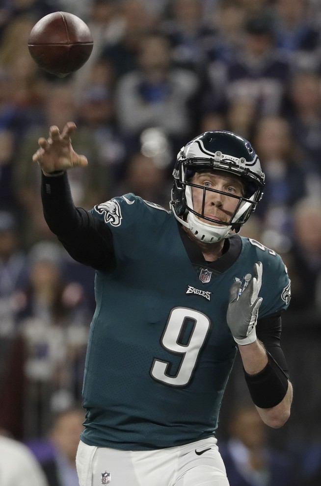 Foles' late TD pass leads Eagles to 1st Super Bowl title