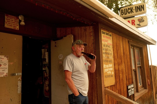 Wildfires rage as US West grapples with heat wave, drought