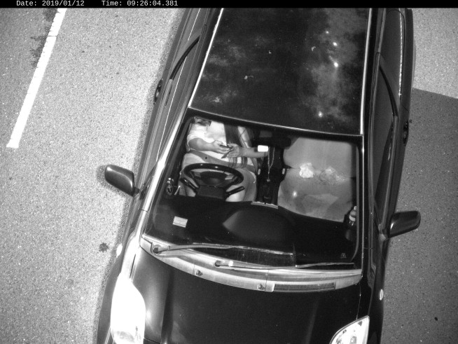 Australia uses new technology to catch drivers on phones