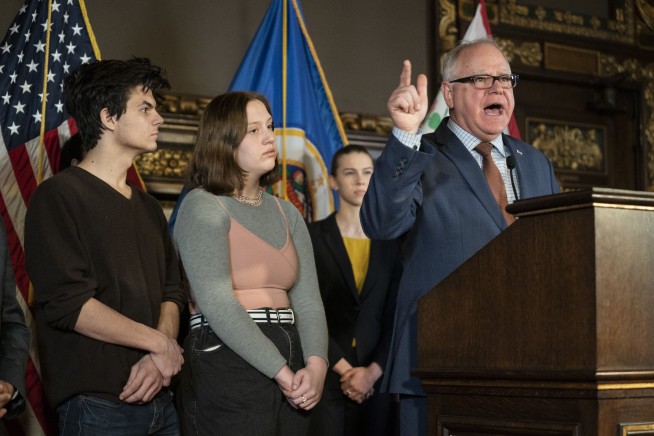 Minnesota sues e-cigarette maker Juul over youth vaping rise