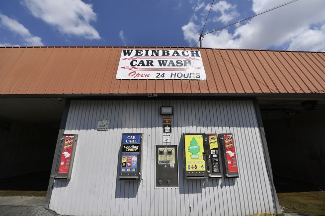 Sheriff: Alabama inmate, jailer were prepared for a shootout