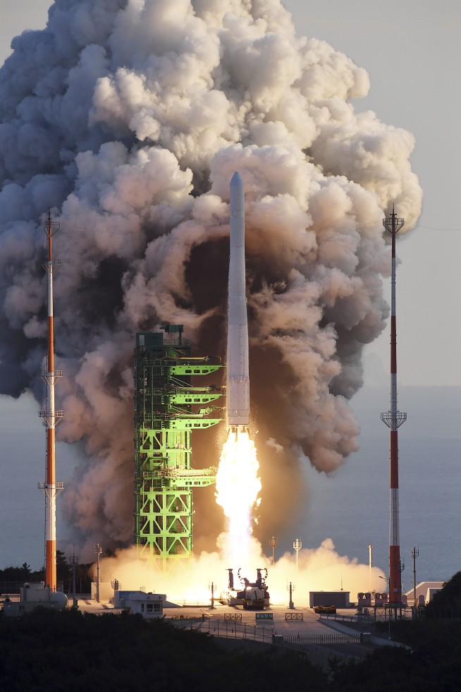 S Korea test launches 1st domestically made space rocket