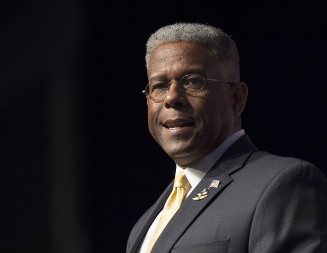 Former US Rep. Allen West recovering after Texas crash