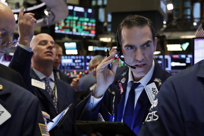 Wall Street edges higher in quiet pre-Christmas trading