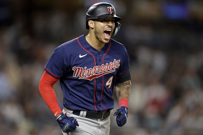 AP source: Correa's ankle subject of talks with Mets