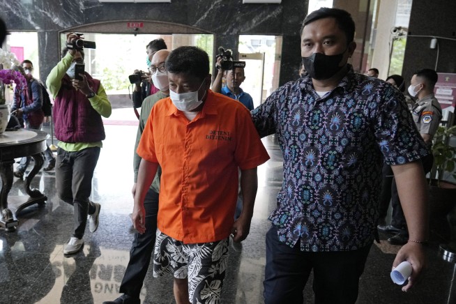 Japanese man arrested in Indonesia over COVID relief fraud