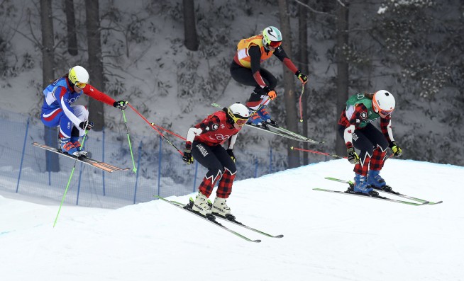 The Latest: Nuis wins 1,000 to become double Olympic champ