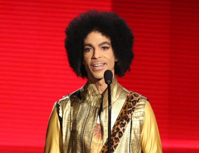 'Saturday Night Live' airs Prince tribute show