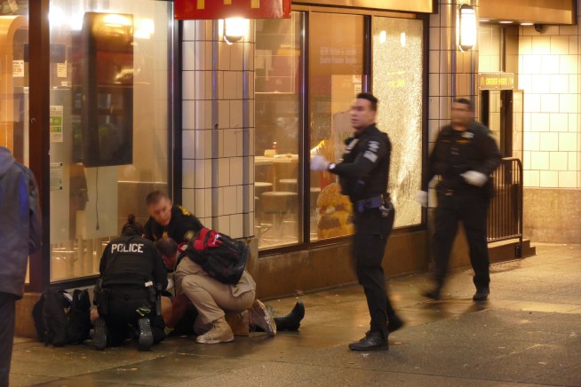 1 dead, 7 wounded in downtown Seattle shooting
