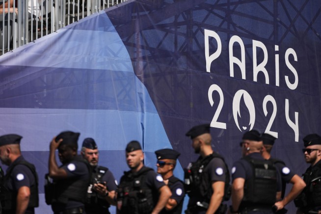 As Olympic competition winds down, Paris security services shift their focus to the closing ceremony