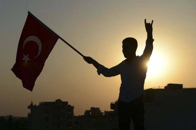 Trump orders Turkey sanctions; US scrambles for Syria exit