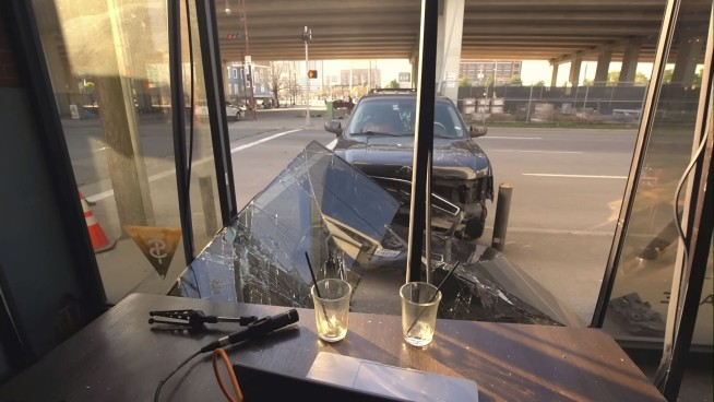 Video captures dramatic moment SUV slams into Houston cafe