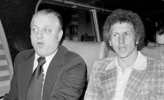 Don Sutton, Hall of Fame pitcher for Dodgers, dies at 75