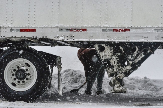 Winter storm whipping northeast US with snow, thunderstorms