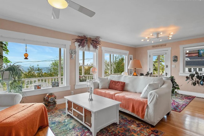 Fan buying famed ‘Goonies’ house in Oregon, listed for $1.7M