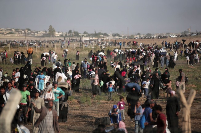 US poised to hit Obama's target of 10,000 Syrian refugees