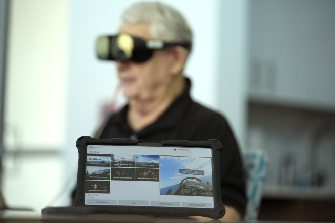 'Soaring' over hills or 'playing' with puppies, study finds seniors enjoy virtual reality