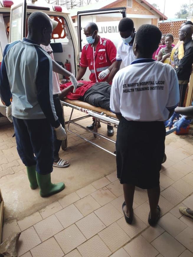 Crash of buses and other vehicles in western Uganda kills 46 people