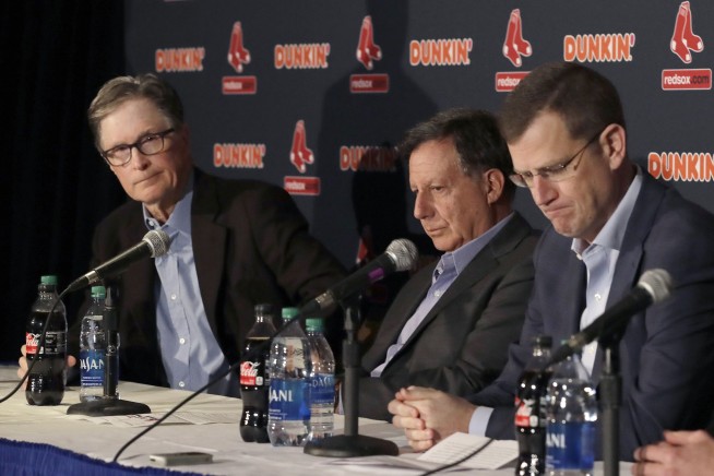 Red Sox lose draft pick, Cora banned in sign-stealing scams