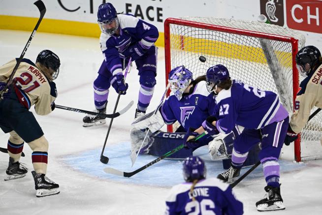 PWHL postpones Minnesota-Montreal Game 5 out of player safety illness concerns