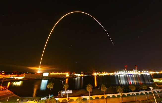 NASA spacecraft rockets toward sun for closest look yet