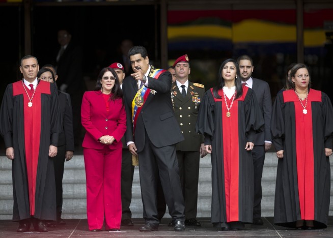 Venezuela plunged into turmoil as top court muzzles congress