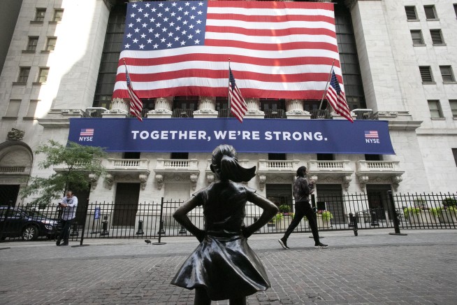 S&P 500 ends at another record high as tumultuous 2020 ends