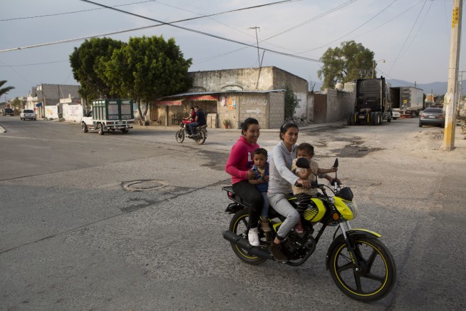 Mexico: Video of soldiers killing detained man sparks uproar