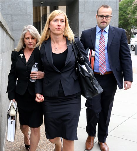 Ex-governor's corruption trial focuses on marriage