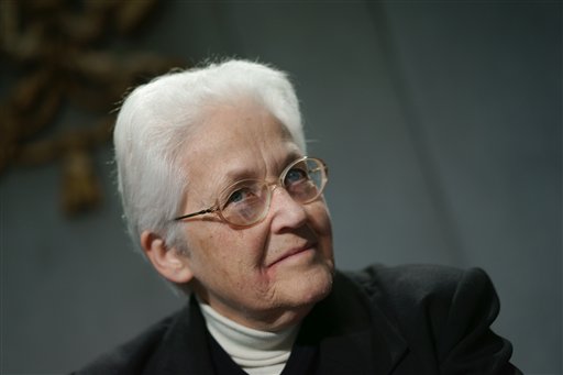 Vatican offers olive branch to US nuns