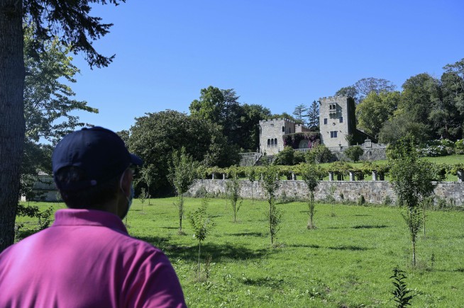 Spain: Judge strips late dictator's heirs of summer retreat