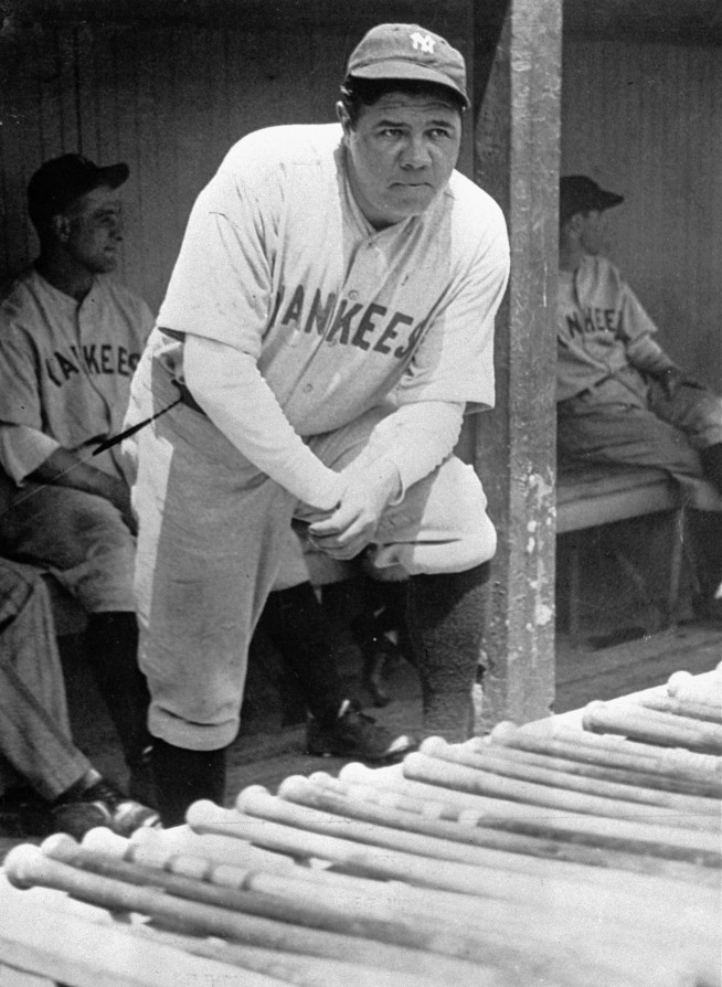 Babe Ruth's 500th homer bat sells for more than $1 million