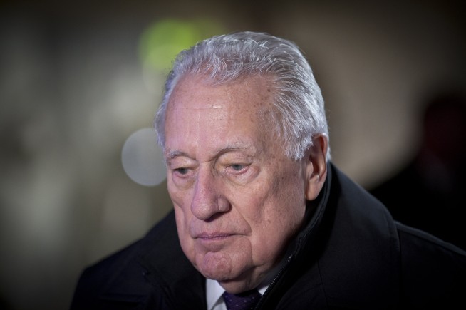 Clint Hill, Secret Service agent who leaped onto JFK's car after the president was shot, dies at 93