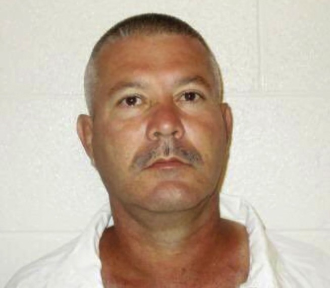 Convicted murderer missing again from Arkansas prison
