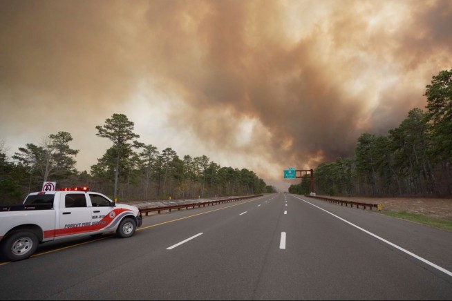 Wildfire in New Jersey Pine Barrens expected to grow before it's contained, officials say