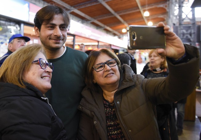 Ex-Gitmo detainee now selling sweets in Uruguay capital