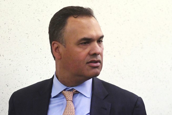 The Trump company is not banning private foreign deals, a break with its first term policy