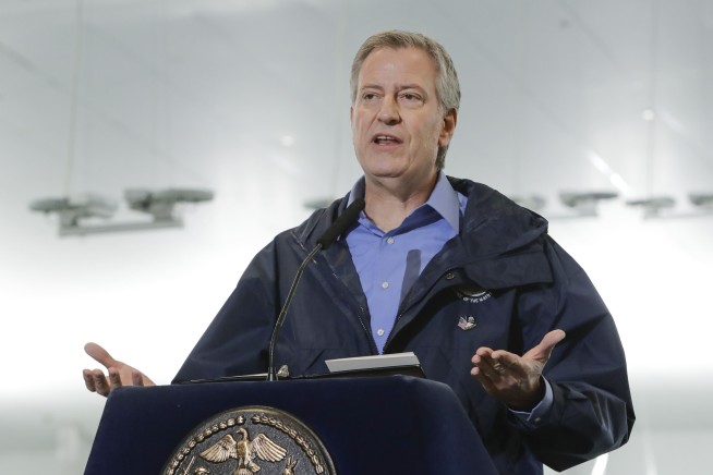 Are schools open? Governor, NYC mayor give different answers