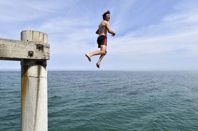 It's sizzling: Australia experiences hottest day on record
