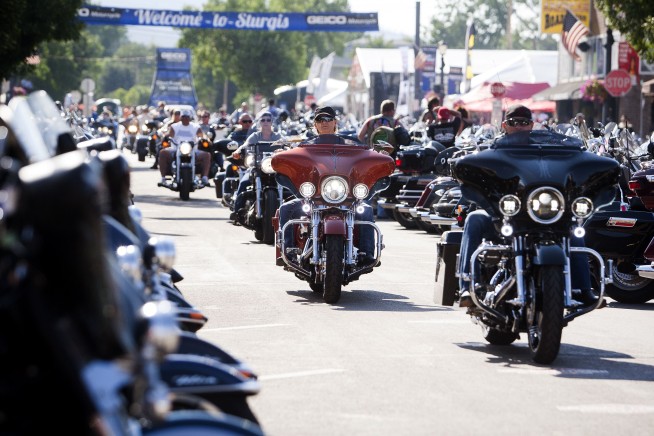 Annual Sturgis rally expecting 250K, stirring virus concerns