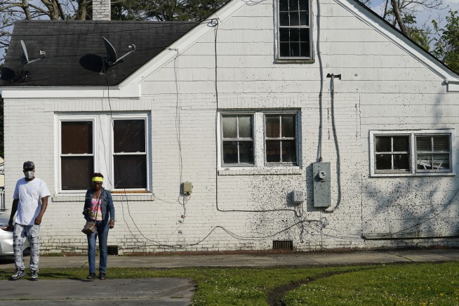 Sheriff: Deputy fatally shot Black man while serving warrant