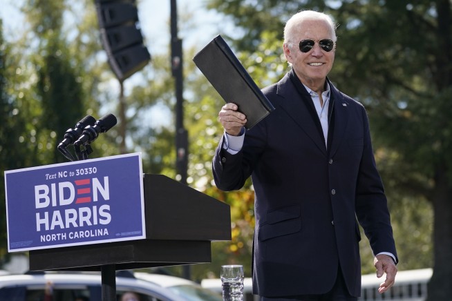 2020 Watch: Debate a chance for Trump to generate momentum