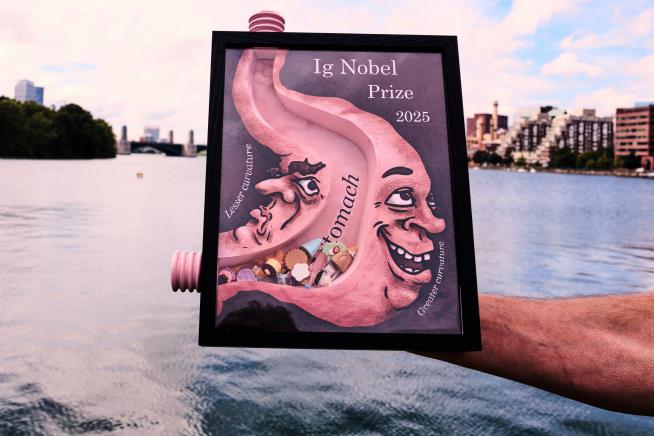 Concern over US travel visas prompts Ig Nobels to move its awards to Europe