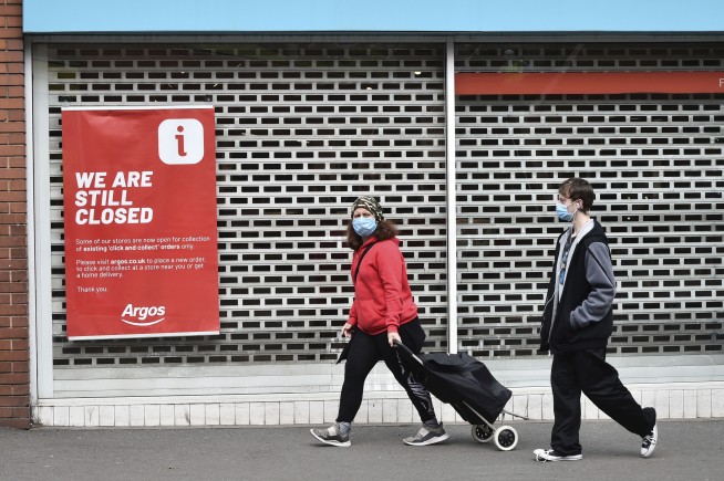 Virus prompts drastic measures as death tolls set records