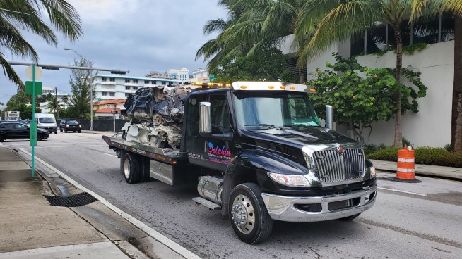 Review prompted by building collapse closes Miami courthouse