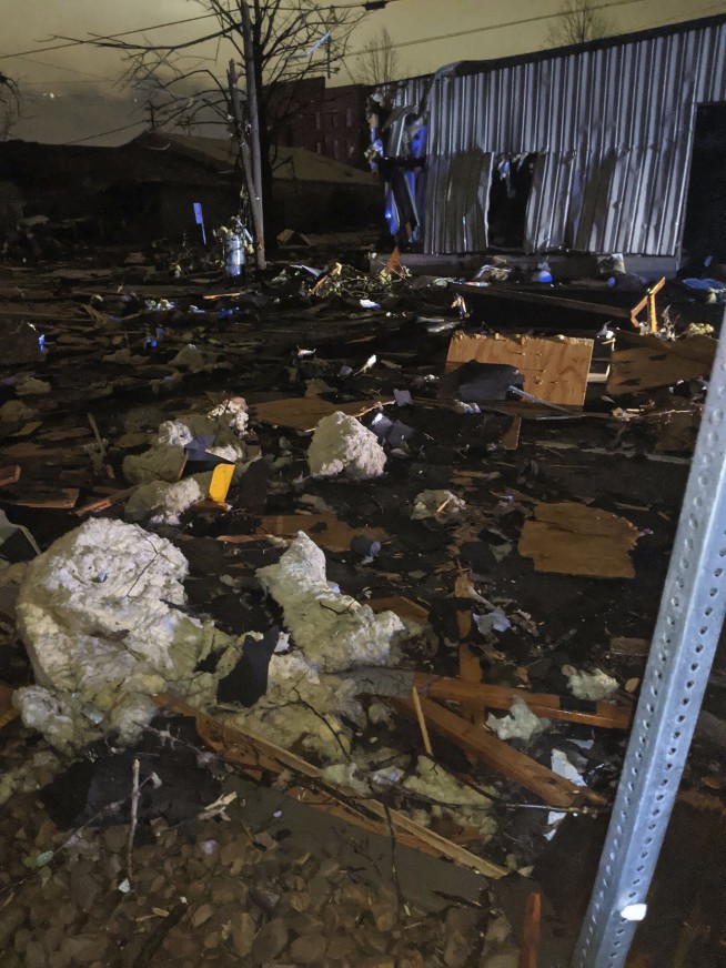 Disaster: Tornadoes shred 40 buildings around Nashville