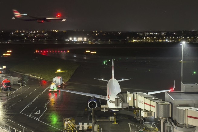 UK government orders probe into Heathrow shutdown that sparked concern over energy resilience