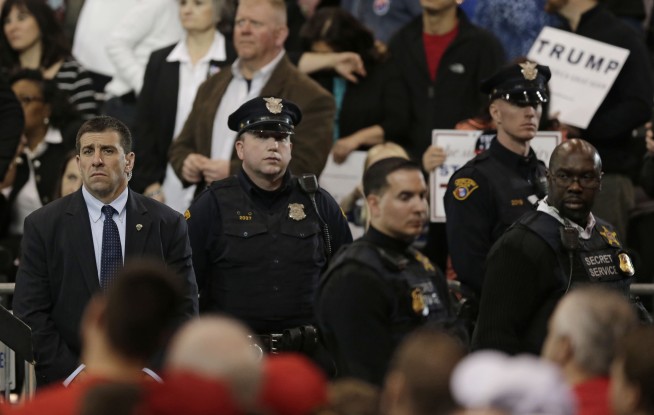 Trump rally sparks extraordinary stretch in Republican race