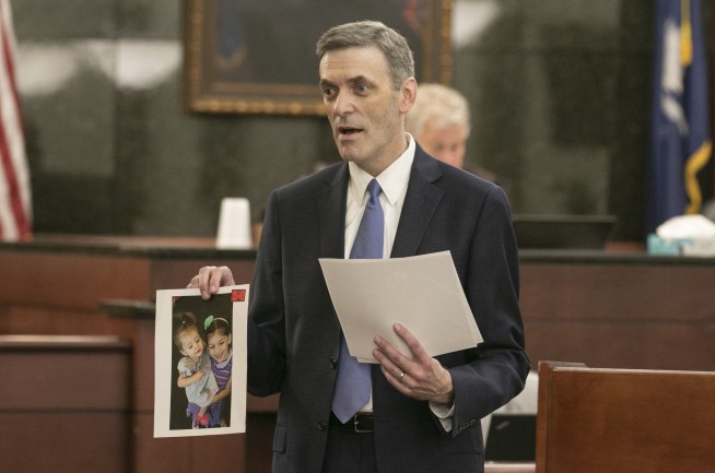 Jury sentences father to death for killing his 5 children